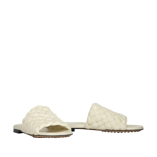 Bottega Veneta Mules aus weißem Lammleder
