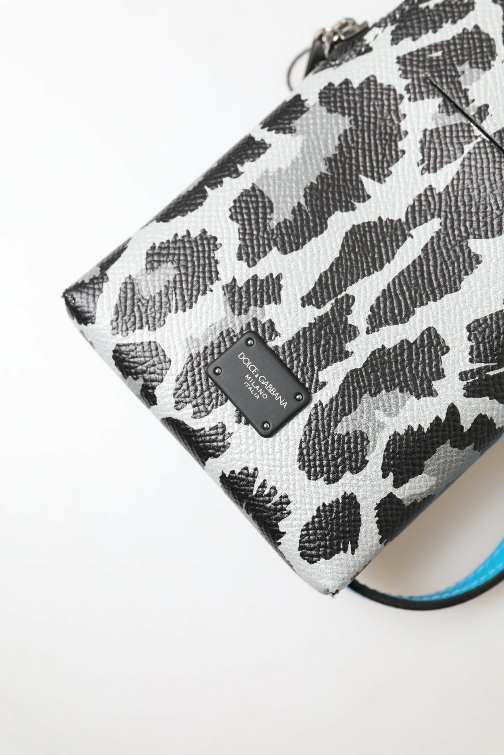 Dolce & Gabbana Grauer Leopard Leder Männer Geldbörse Crossbody Sling Telefon Tasche