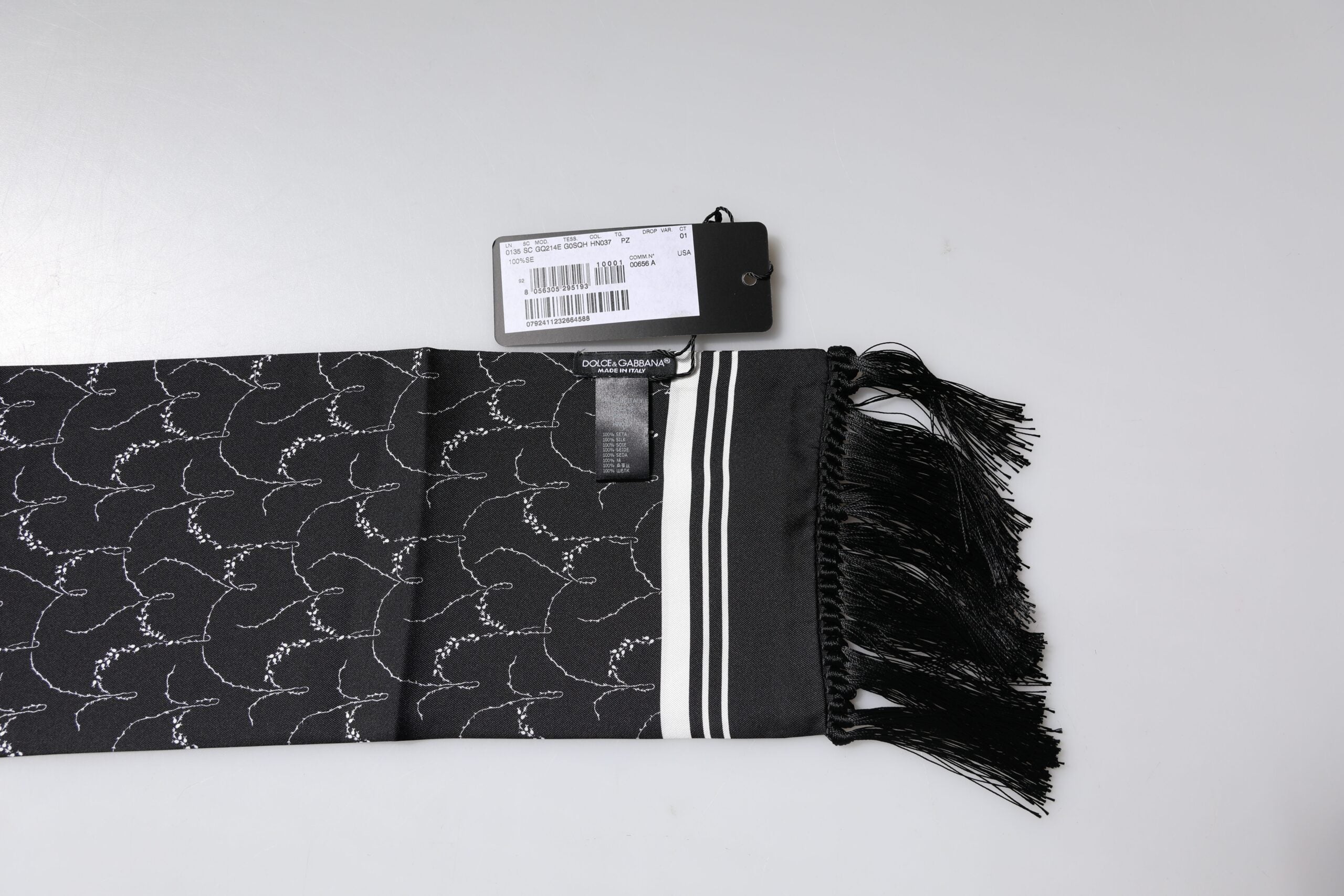Dolce & Gabbana Schwarzer gemusterter Schal mit dünnen Fransen