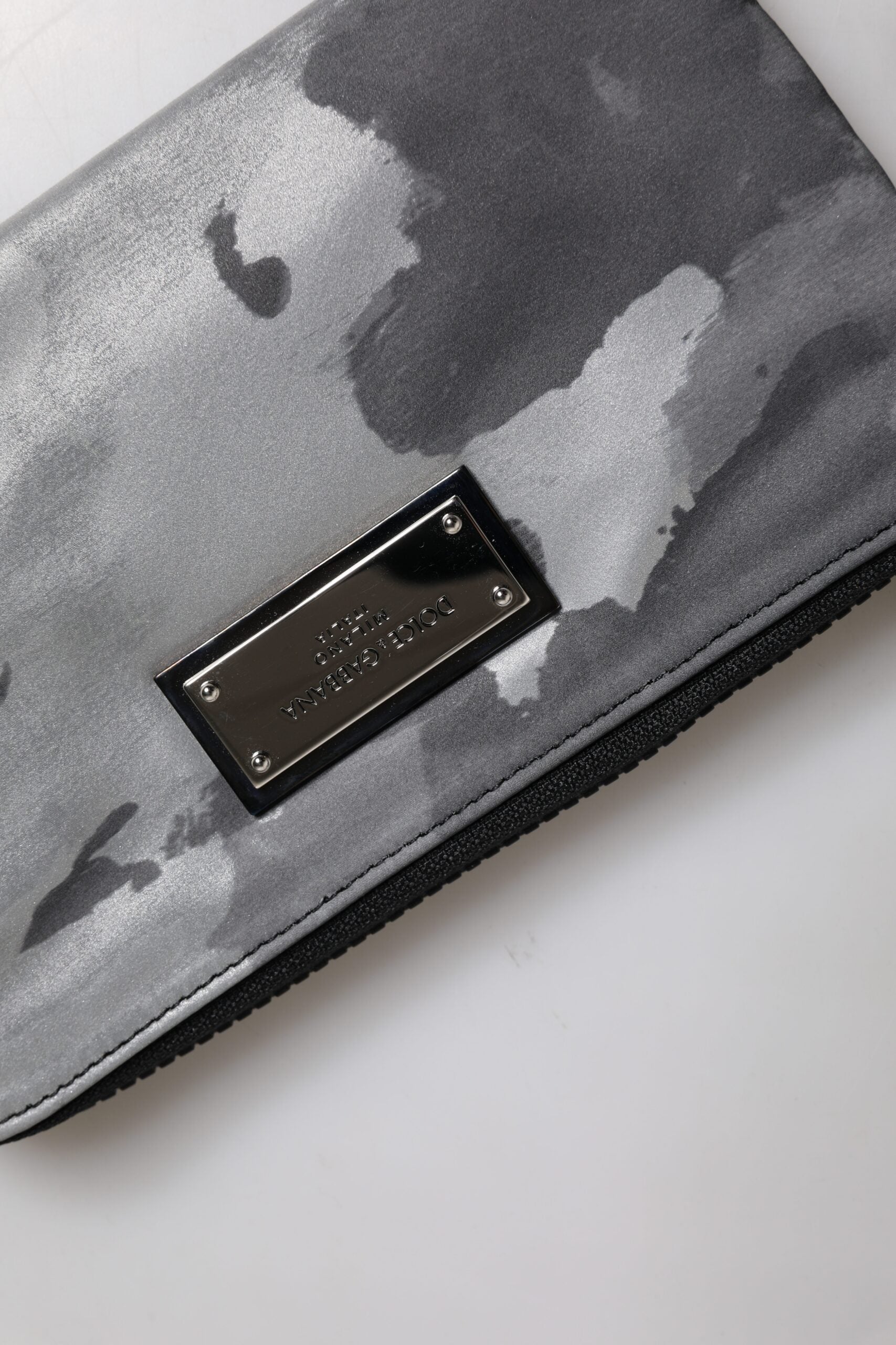 Dolce & Gabbana Schwarz Grau Camouflage Logo Plaque Schlüsselanhänger Tasche