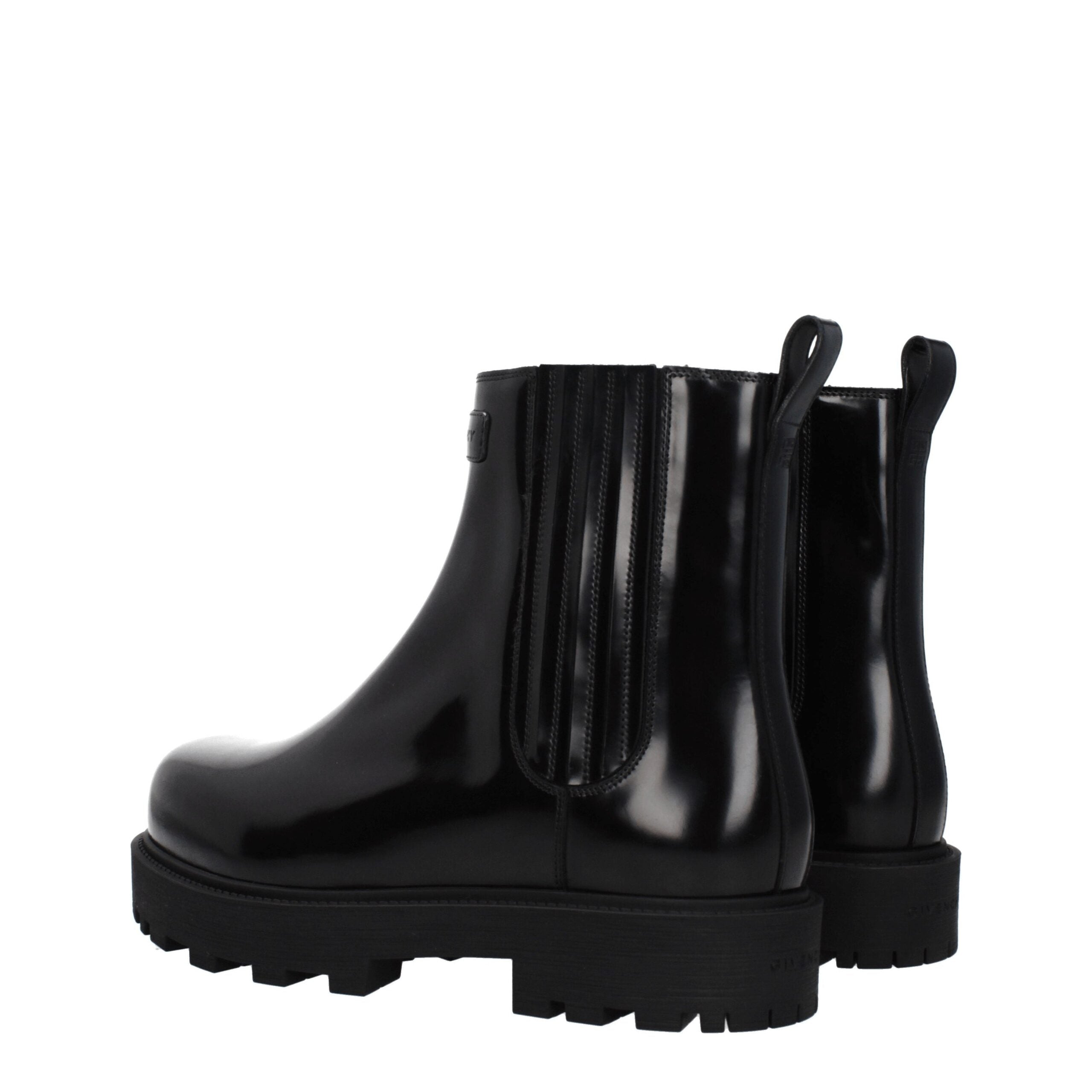 Givenchy Schwarze Lederstiefeletten