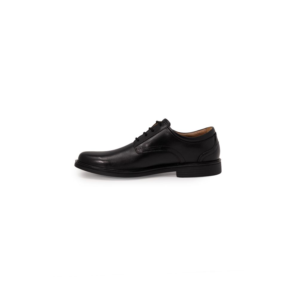 Clarks Schwarze Leder Oxfords und Derby