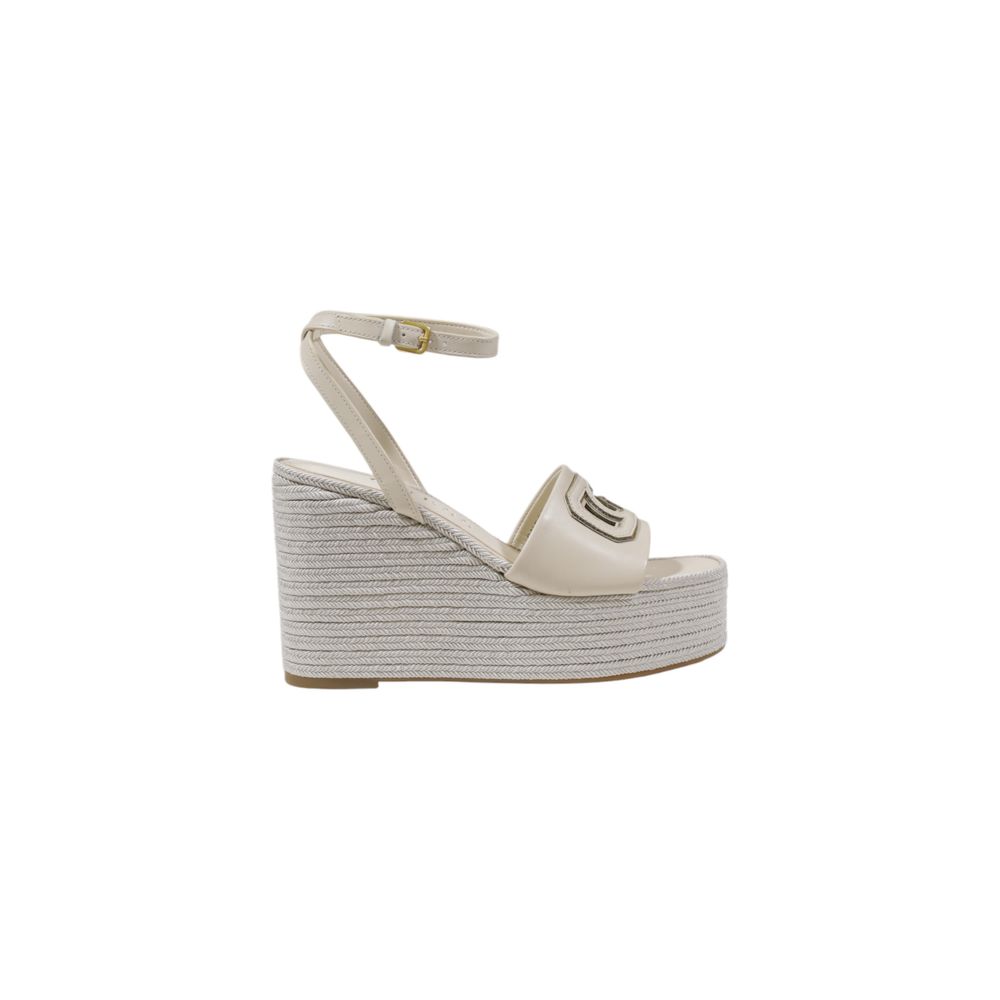 Guess Cream Synthetic High Heel Pumps
