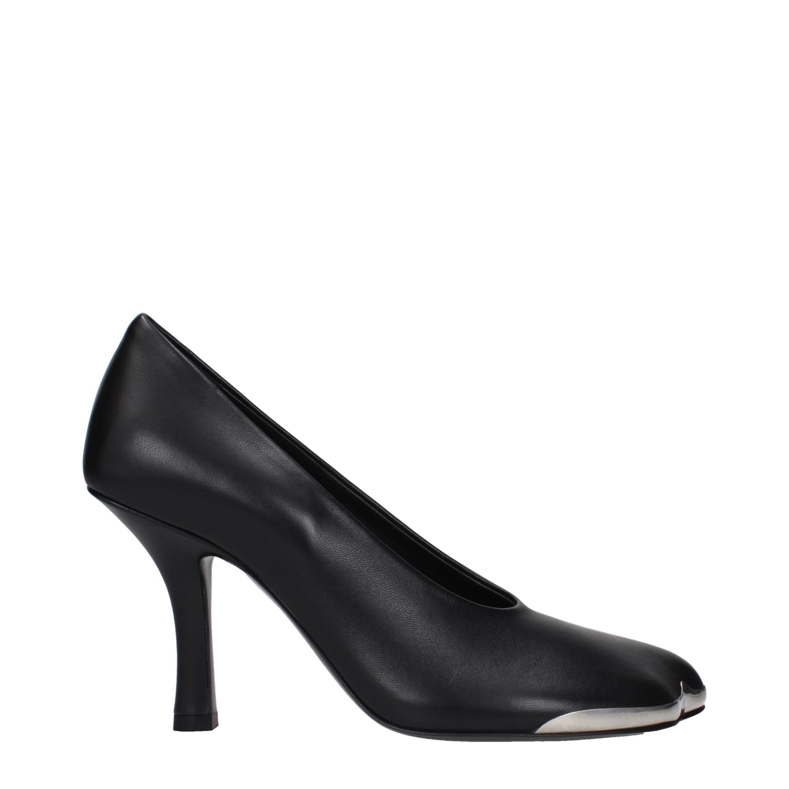 Burberry Schwarze Leder High Heel Pumps