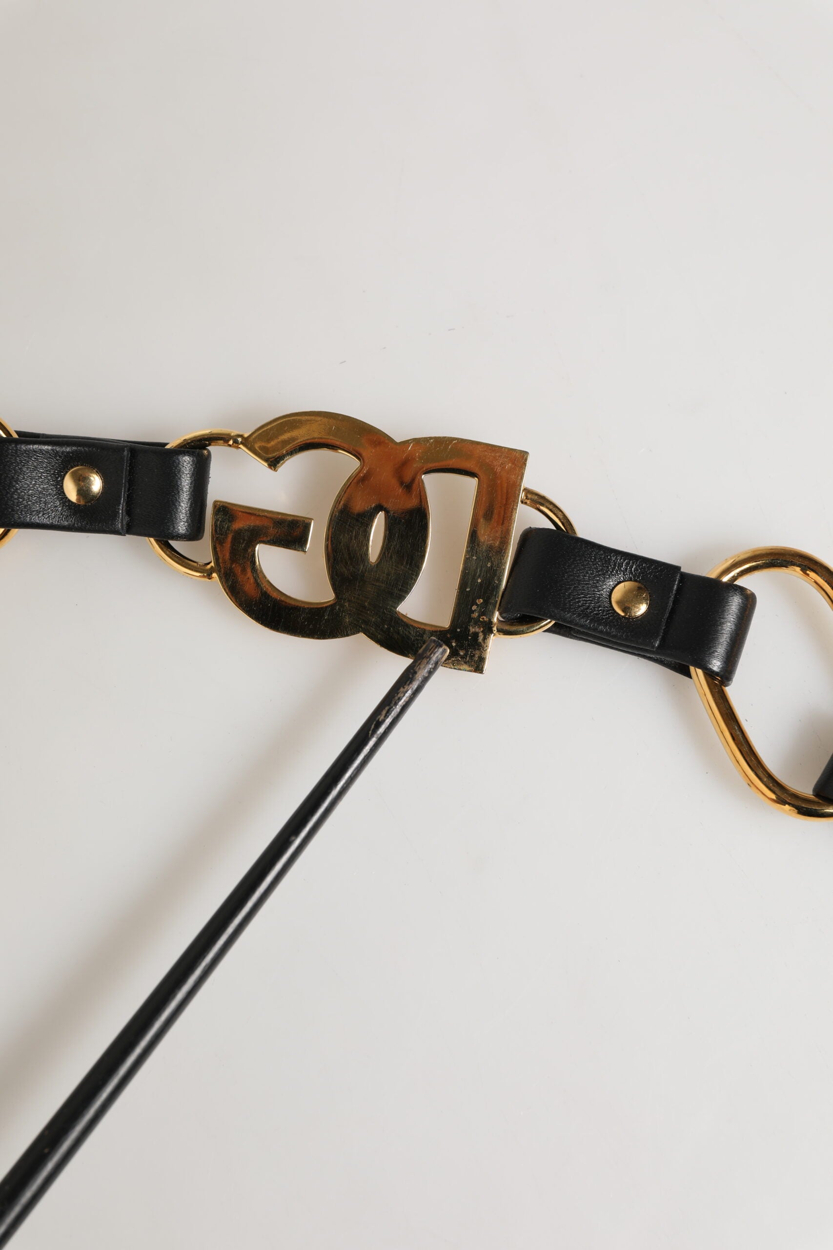 Dolce & Gabbana Schwarzes Leder Goldkette Tasche Accessoire Schulterriemen