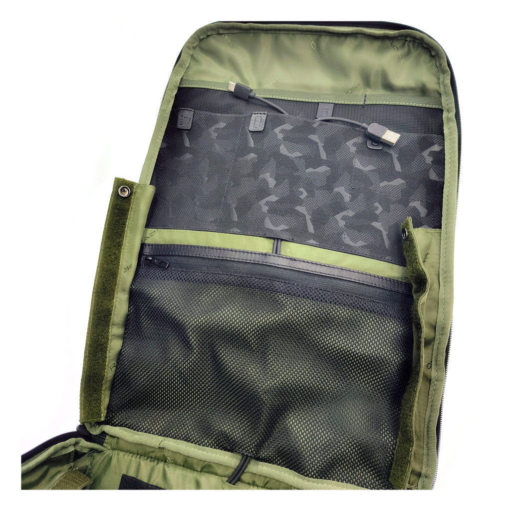 Piquadro Schwarzer Lederrucksack