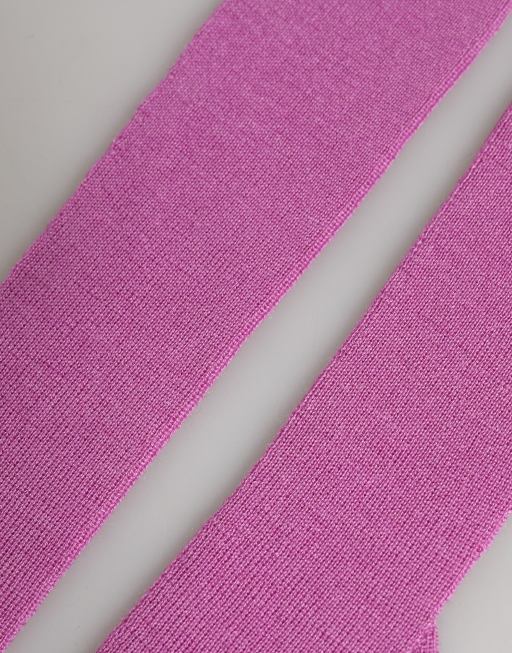 Dolce & Gabbana Rosa Fingerlose Ellenbogenlange Handschuhe aus Wolle