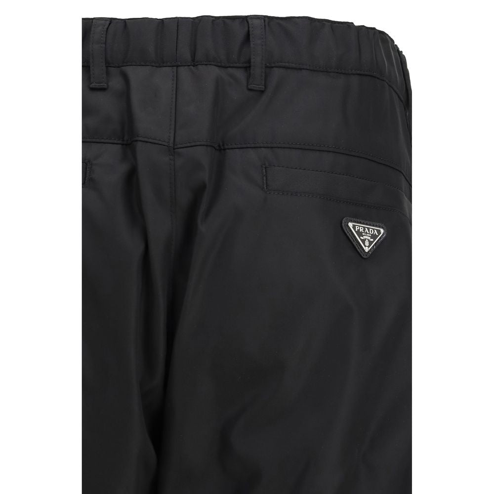 Prada Schwarze Hose aus recyceltem Polyamid